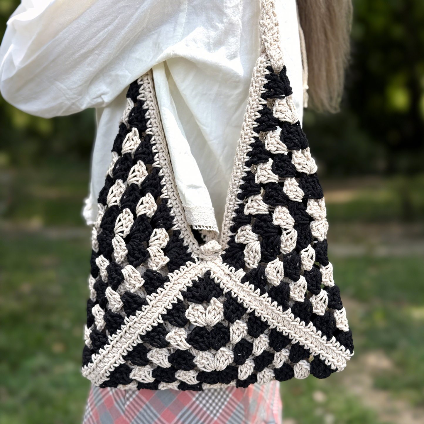 Hand-Crocheted Geometric Shoulder Bag